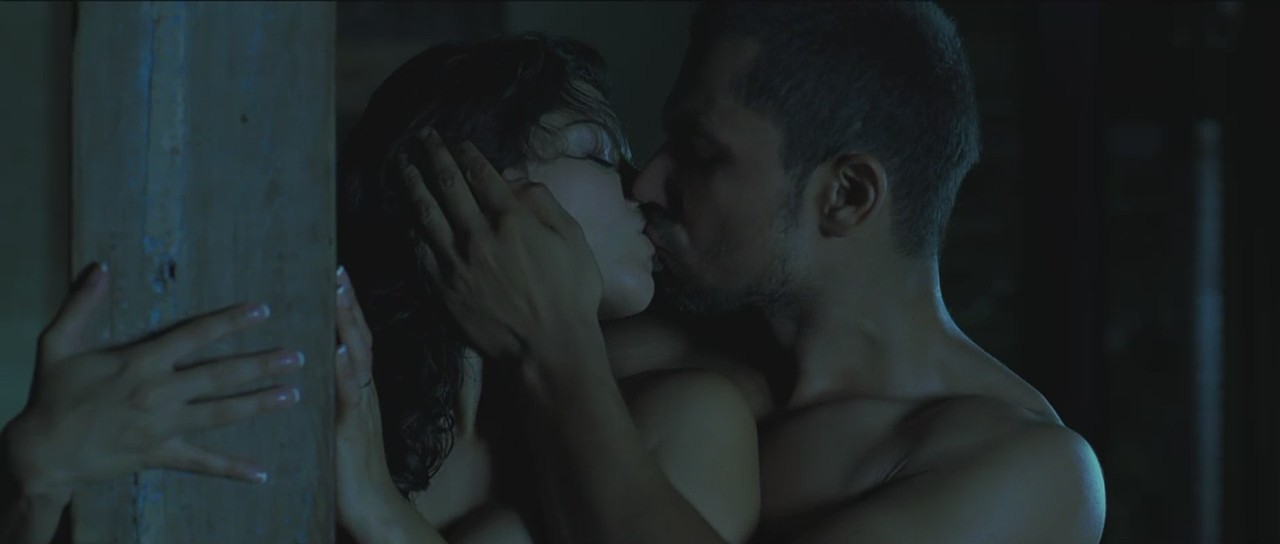 Sunny Nude Sex Scene In Jism2